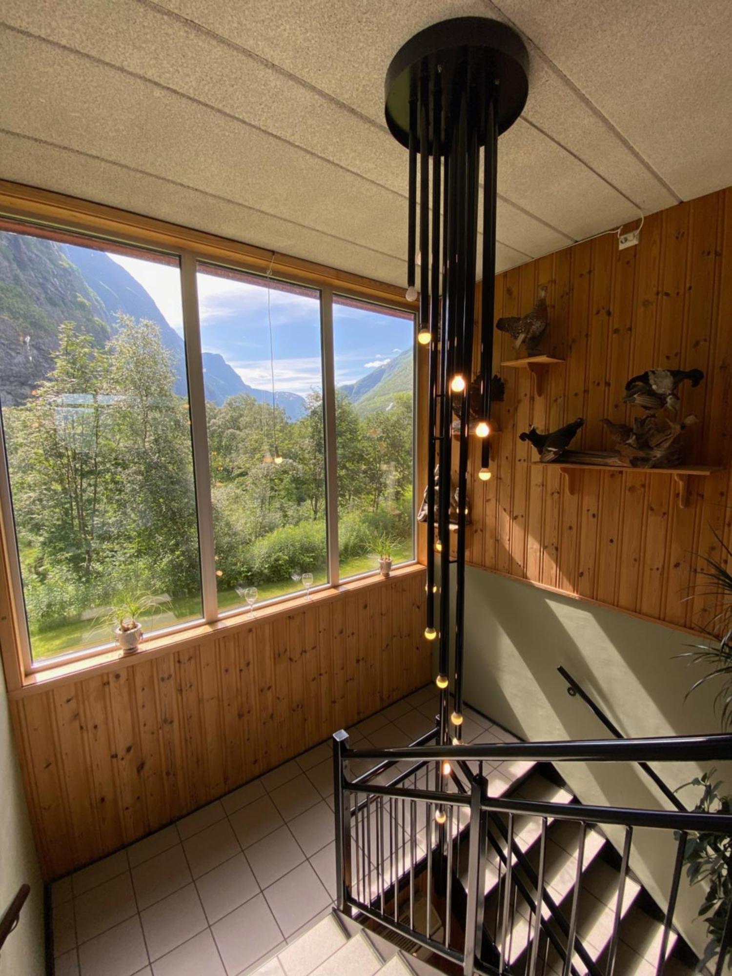 Traedal Hotel Sunndalsøra Exteriör bild